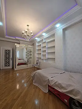 Satılır 3 otaqlı mənzil 110 m²