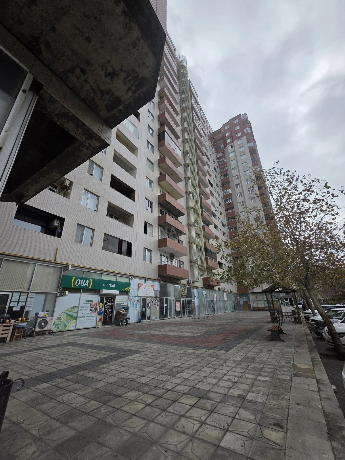 Satılır 3 otaqlı mənzil 110 m²