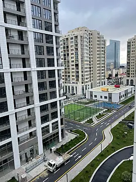 Satılır 3 otaqlı mənzil 117.6 m²