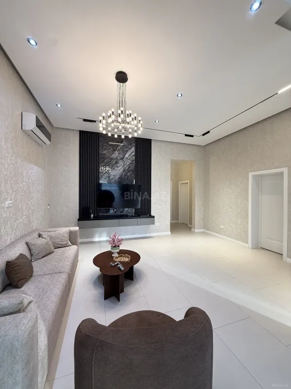 Satılır 5 otaqlı həyət evi 155 m²