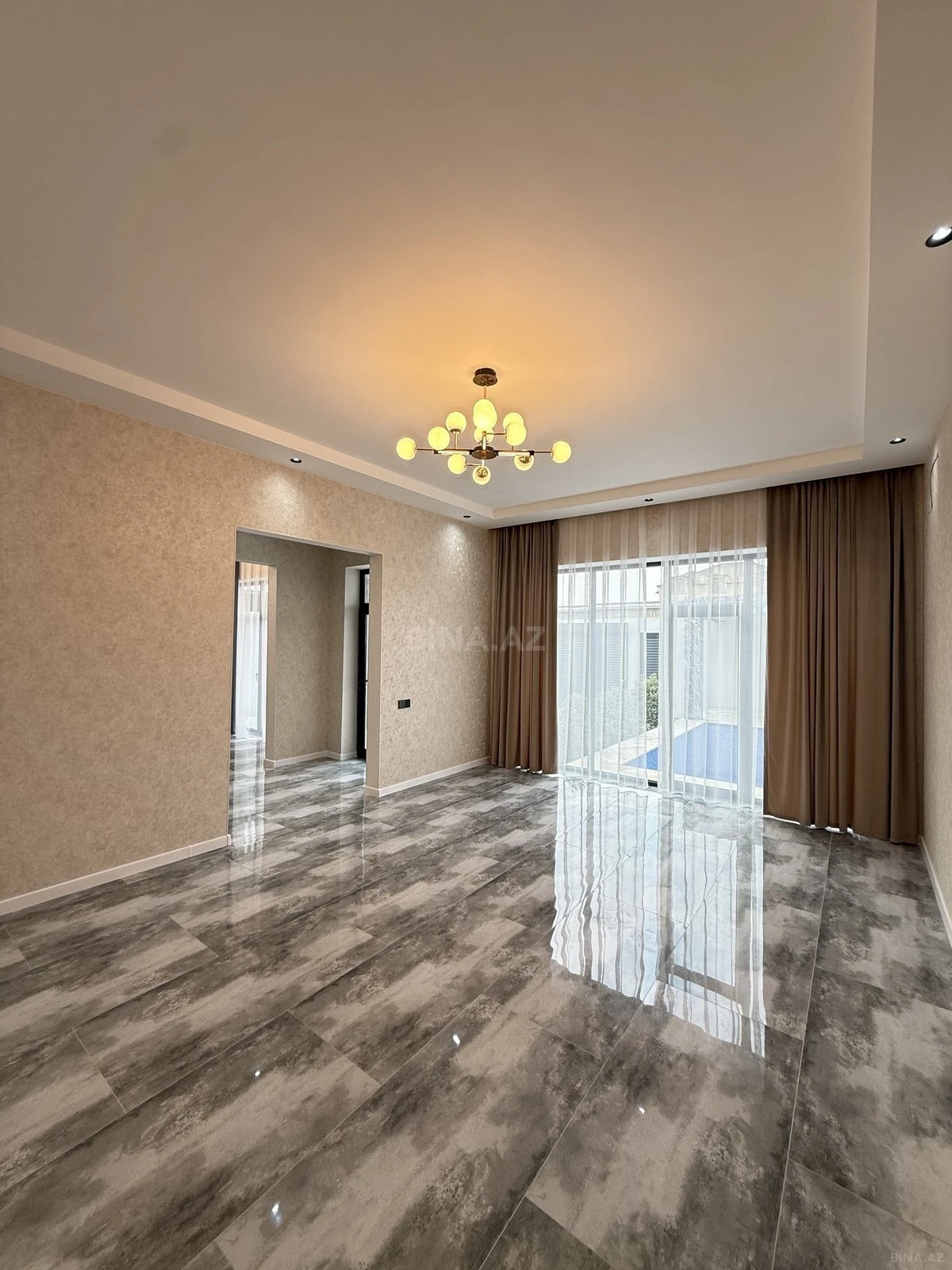 Satılır 4 otaqlı həyət evi 135 m²