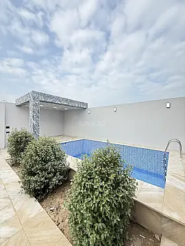 Satılır 4 otaqlı həyət evi 135 m²