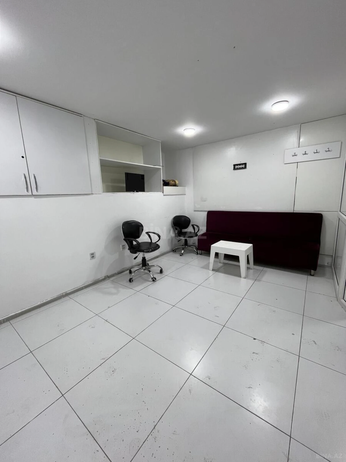 Kirayə verilir obyekt 60 m²