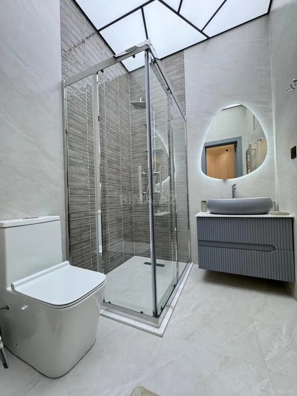 Satılır 4 otaqlı həyət evi 180 m²