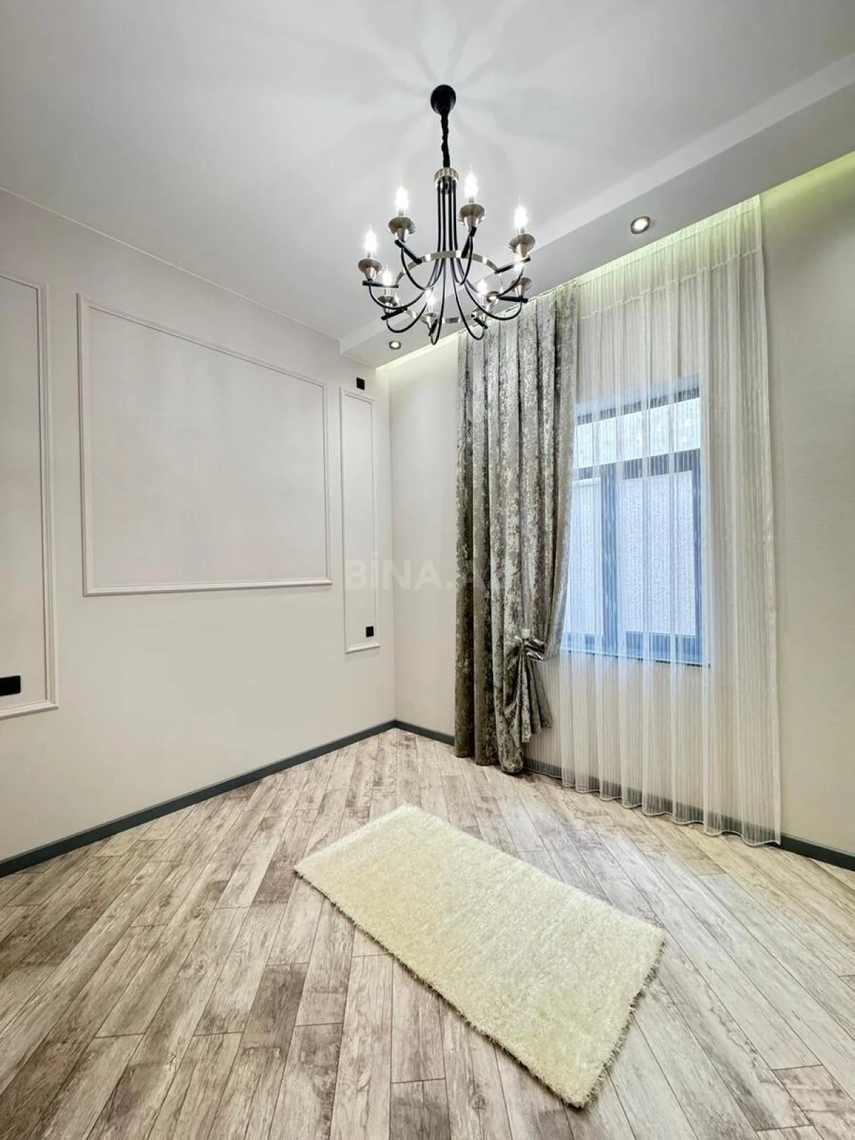 Satılır 4 otaqlı həyət evi 180 m²