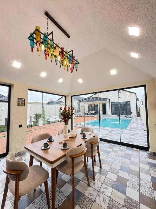 Satılır 4 otaqlı həyət evi 180 m²