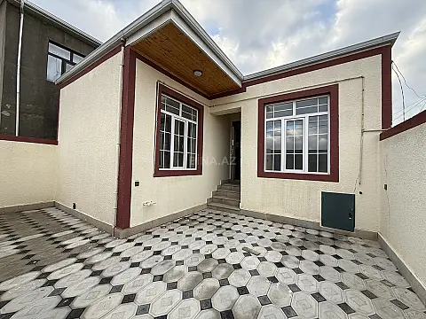 Satılır 3 otaqlı həyət evi 70 m² — Bakı 3 otaq 70.00 m²