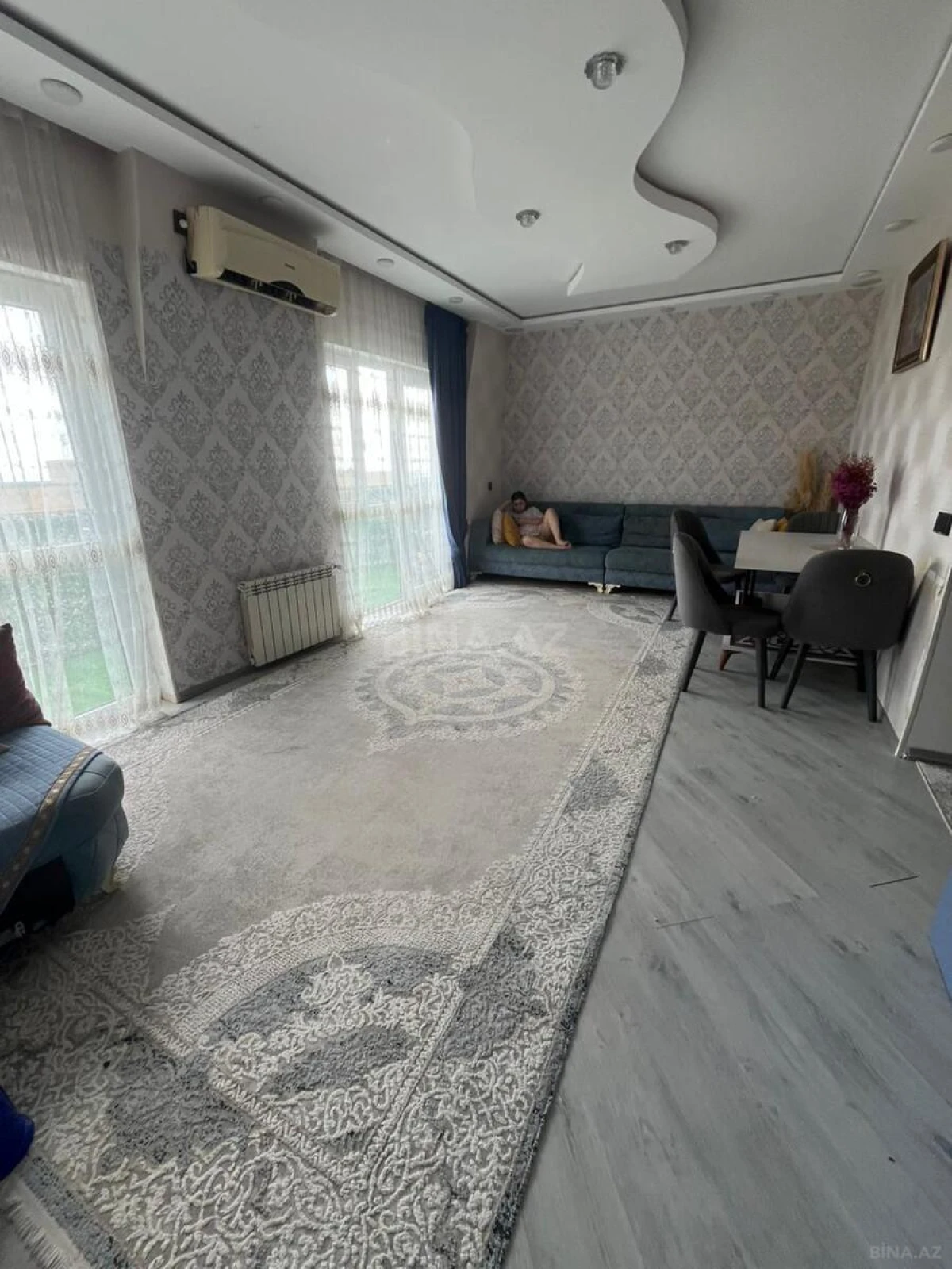 Satılır 3 otaqlı mənzil 77 m²
