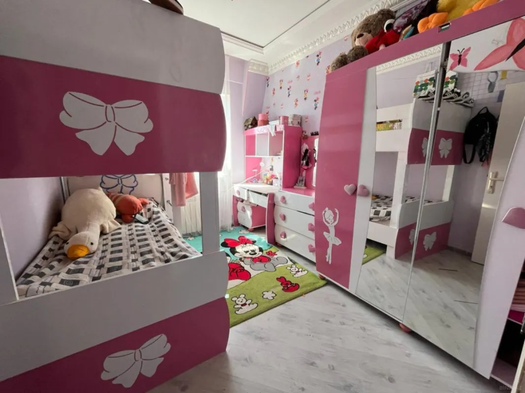 Satılır 3 otaqlı mənzil 77 m²