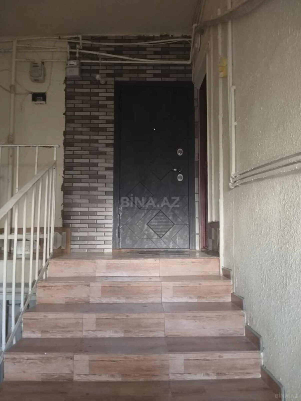 Satılır 3 otaqlı mənzil 72 m²