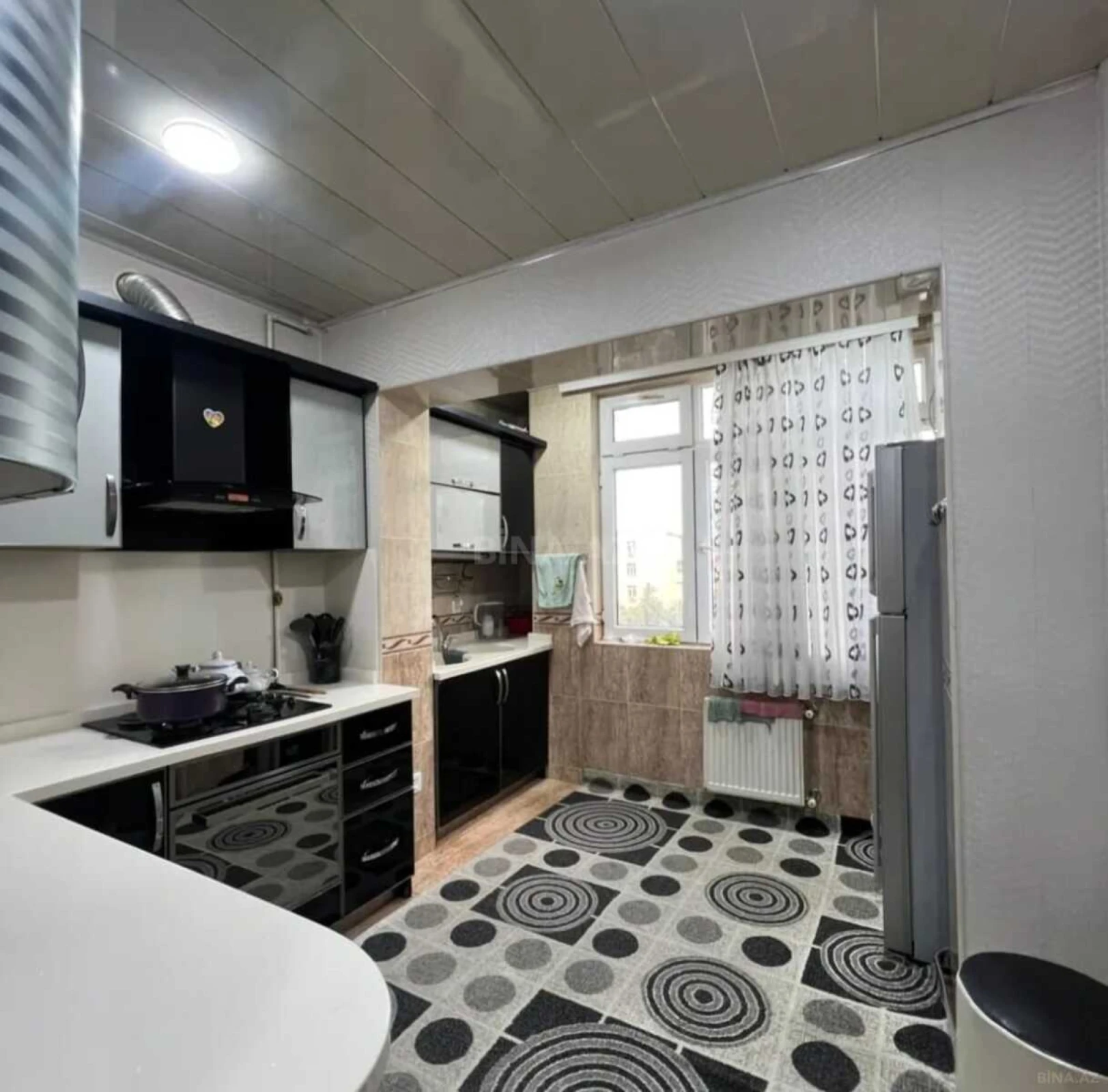 Satılır 3 otaqlı mənzil 90 m²