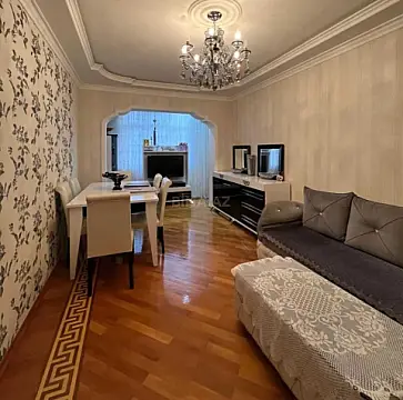 Satılır 3 otaqlı mənzil 90 m² — Bakı, Memar Əcəmi yanı 3 otaq 90.00 m²