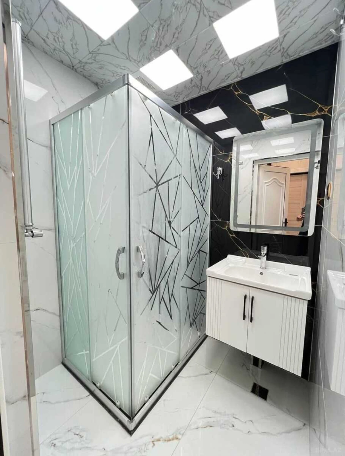 Satılır 3 otaqlı mənzil 90 m²