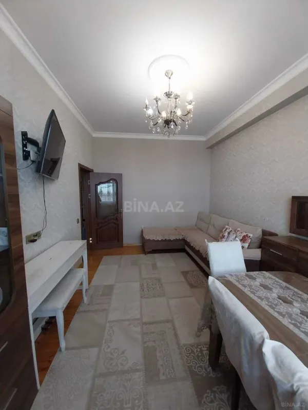 Satılır 2 otaqlı mənzil 58 m²
