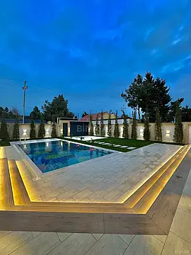 Satılır 5 otaqlı həyət evi 250 m²