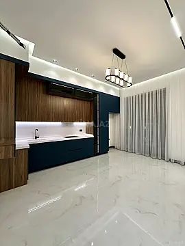 Satılır 5 otaqlı həyət evi 250 m²