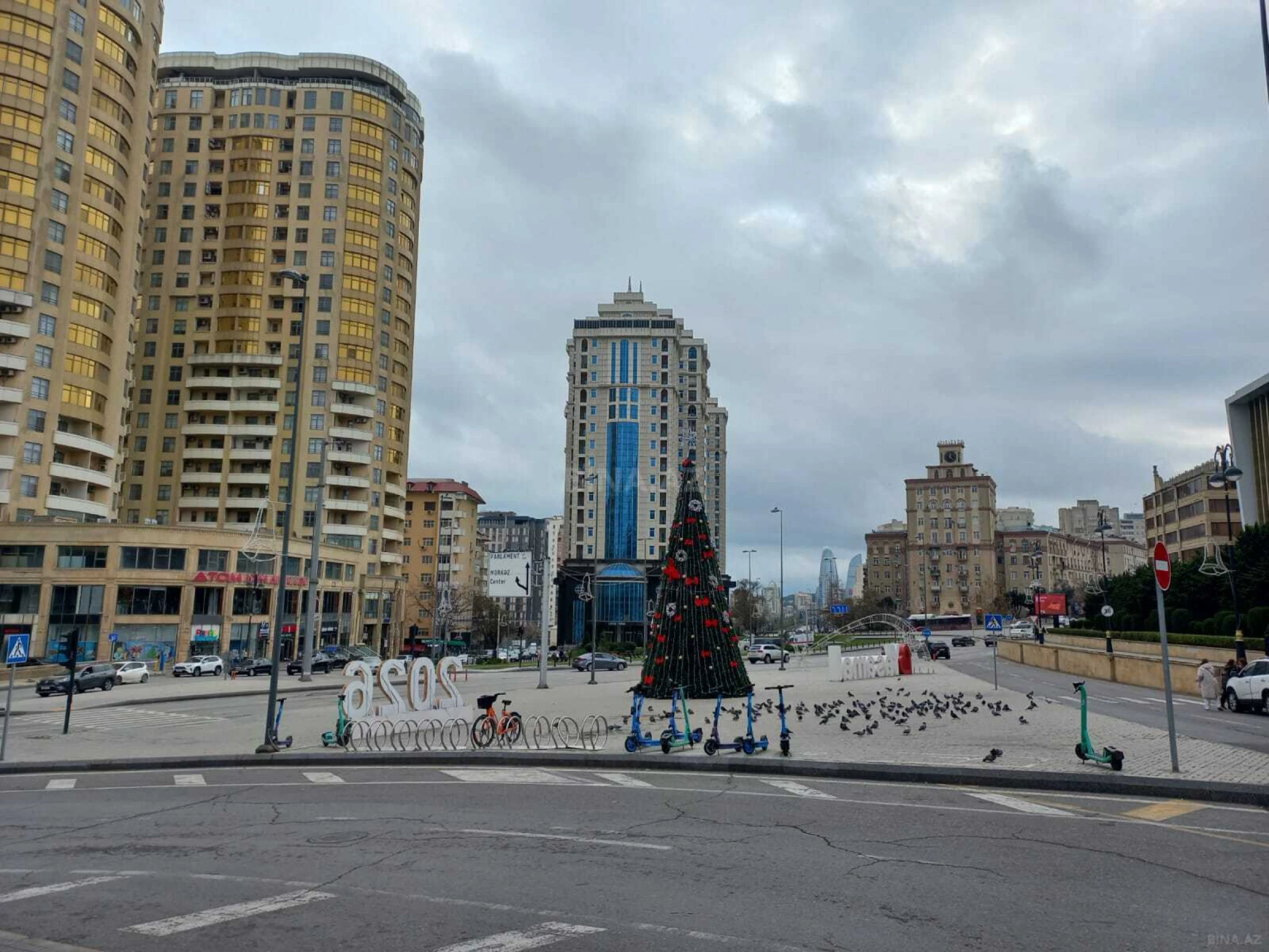 Satılır obyekt 255 m²