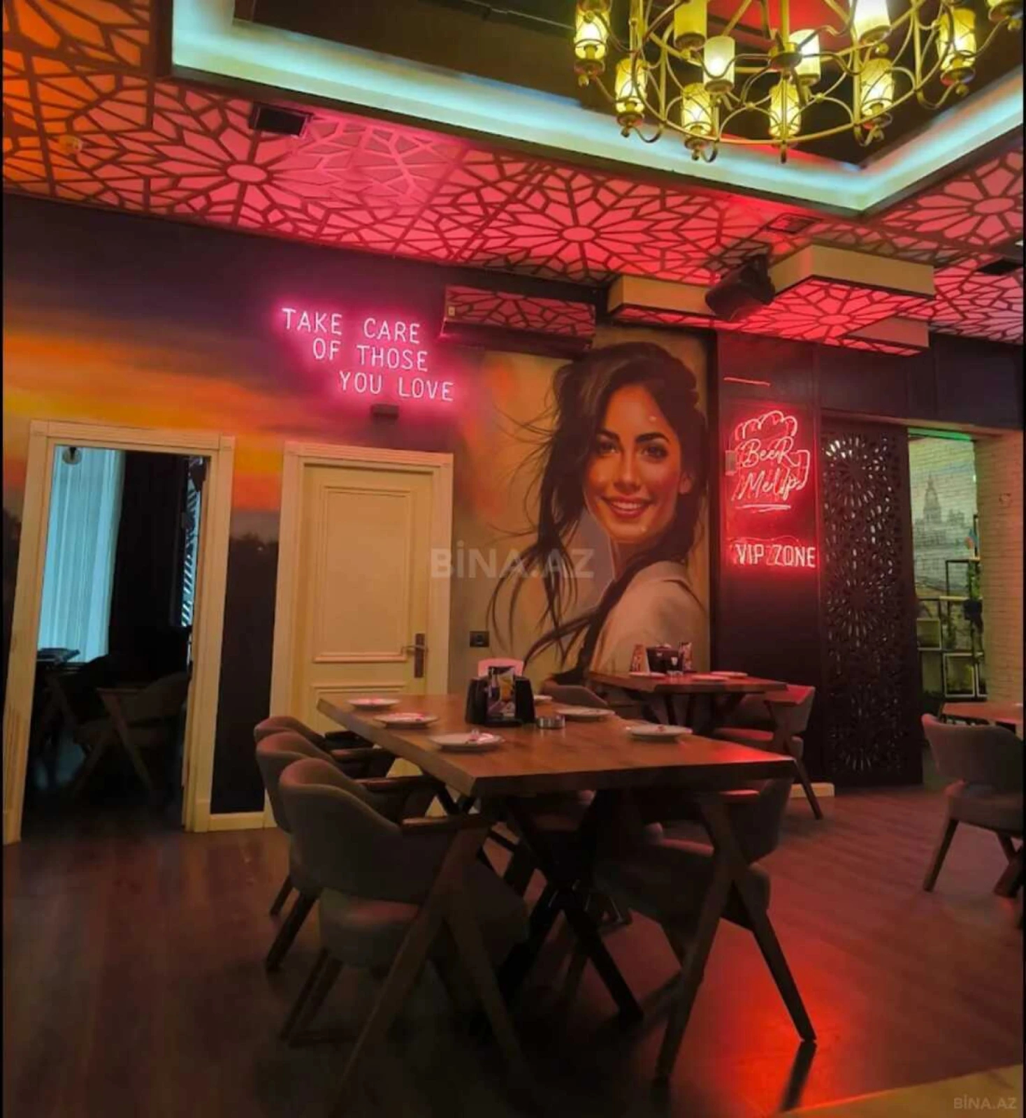 Satılır obyekt 255 m²