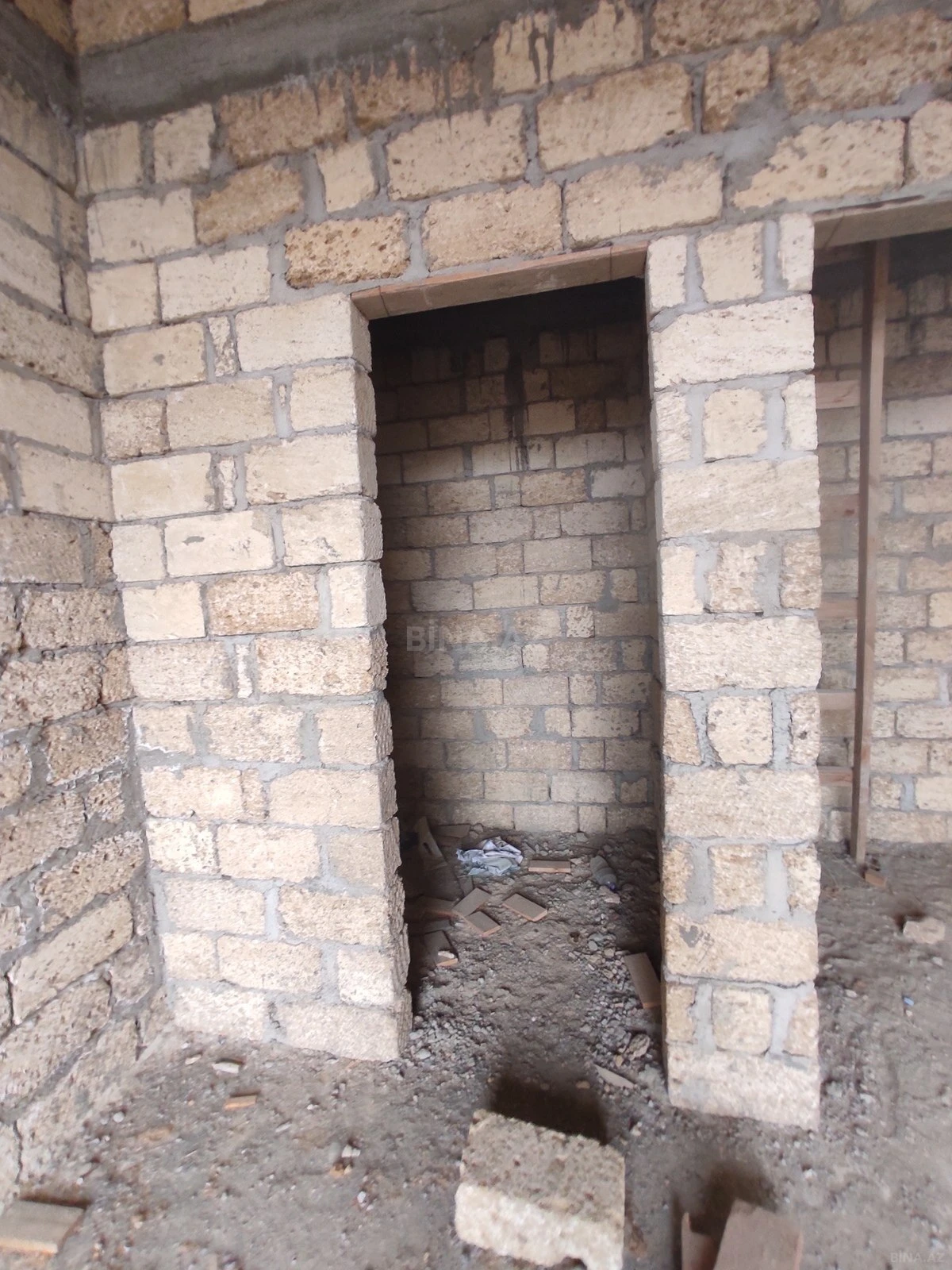 Satılır 4 otaqlı həyət evi 147 m²