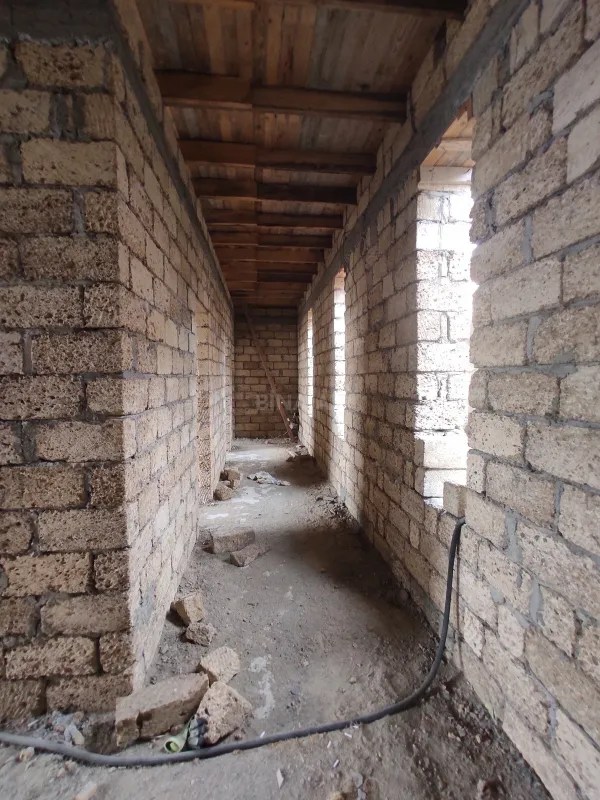 Satılır 4 otaqlı həyət evi 147 m²