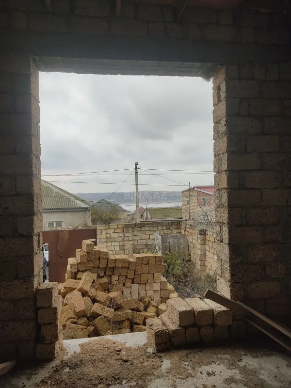 Satılır 4 otaqlı həyət evi 147 m²