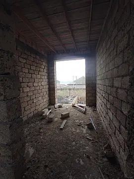 Satılır 4 otaqlı həyət evi 147 m²