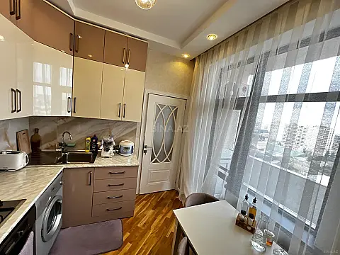 Satılır 3 otaqlı mənzil 87 m²