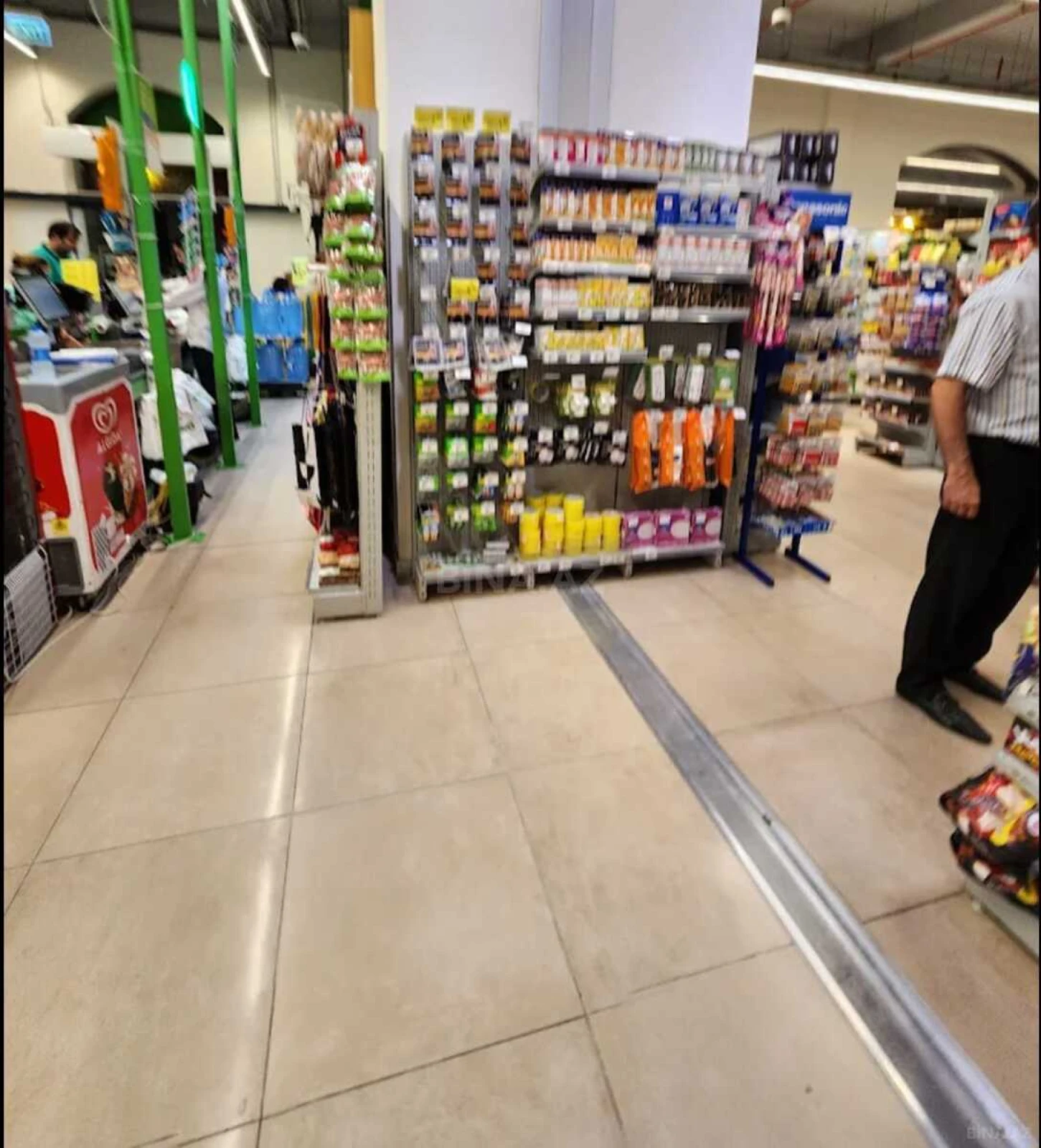 Satılır obyekt 150 m²