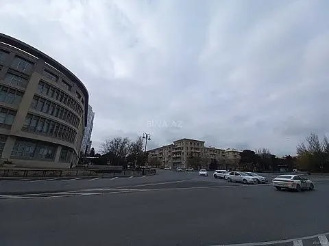 Satılır obyekt 150 m²