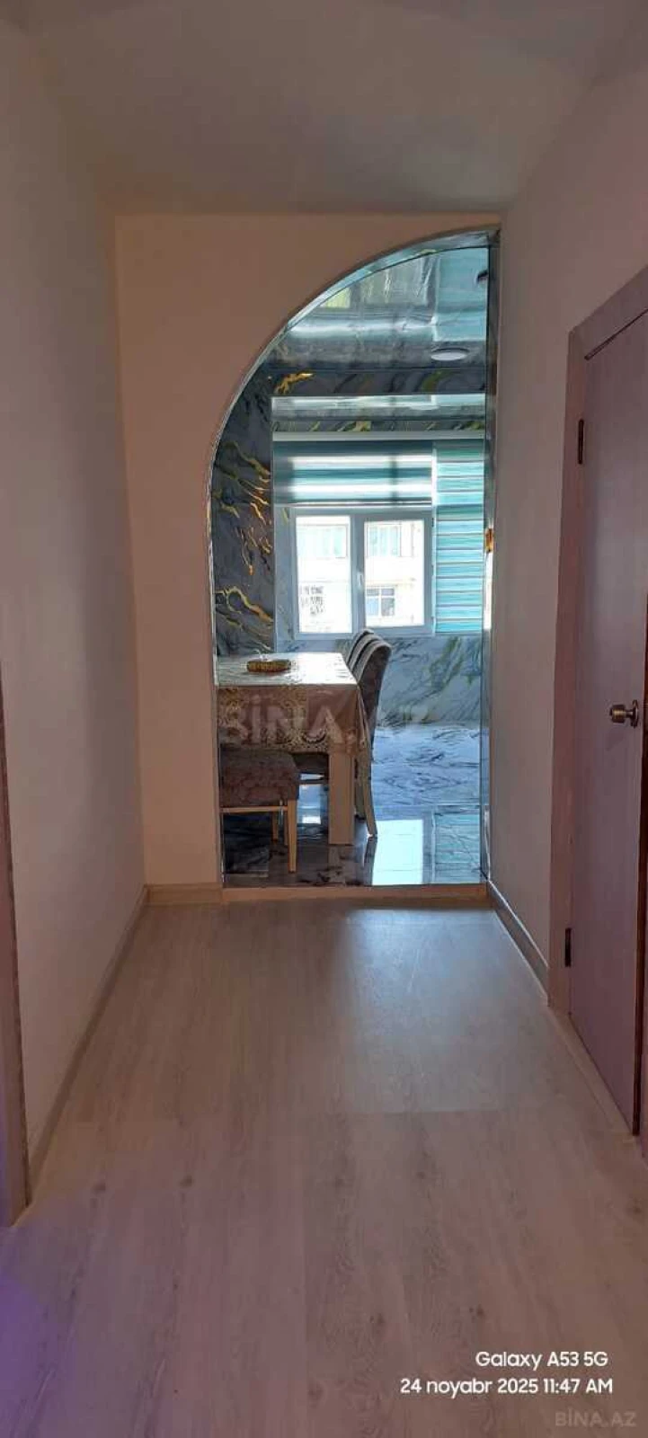 Satılır 5 otaqlı mənzil 110 m²