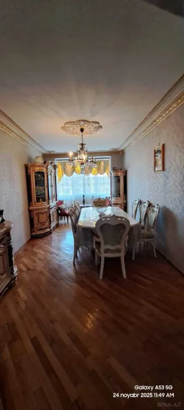 Satılır 5 otaqlı mənzil 110 m²
