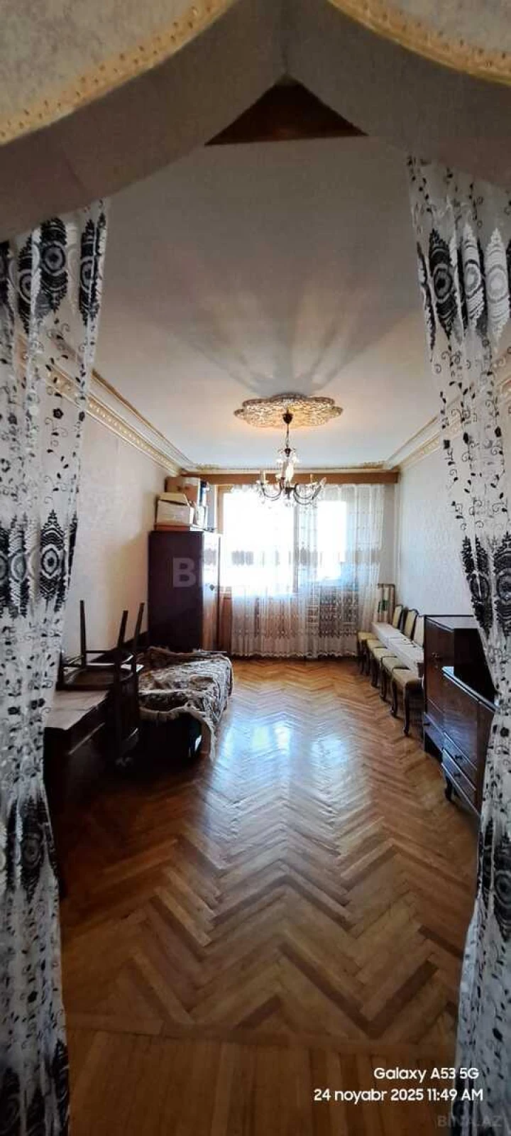 Satılır 5 otaqlı mənzil 110 m²