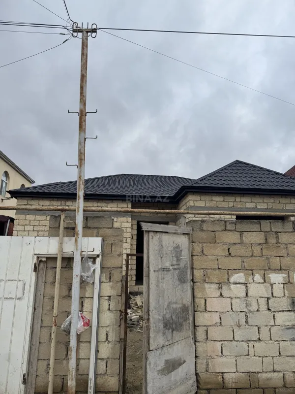 Satılır 4 otaqlı həyət evi 110 m²