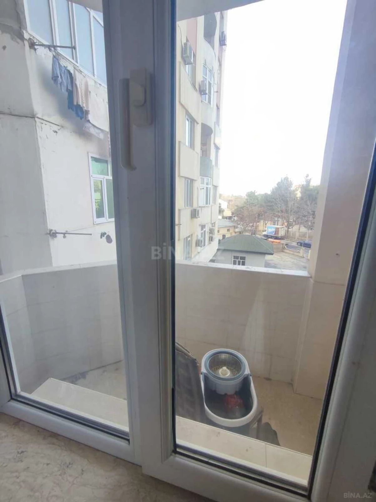 Satılır 3 otaqlı mənzil 120 m²