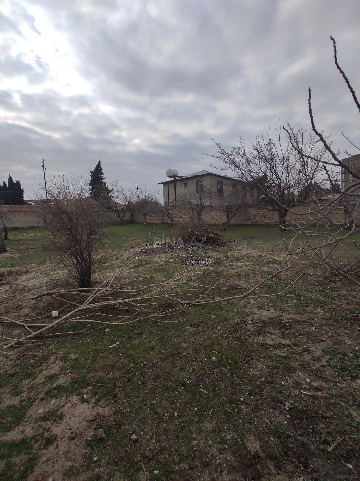 Kirayə verilir torpaq sahəsi 8.7 m²