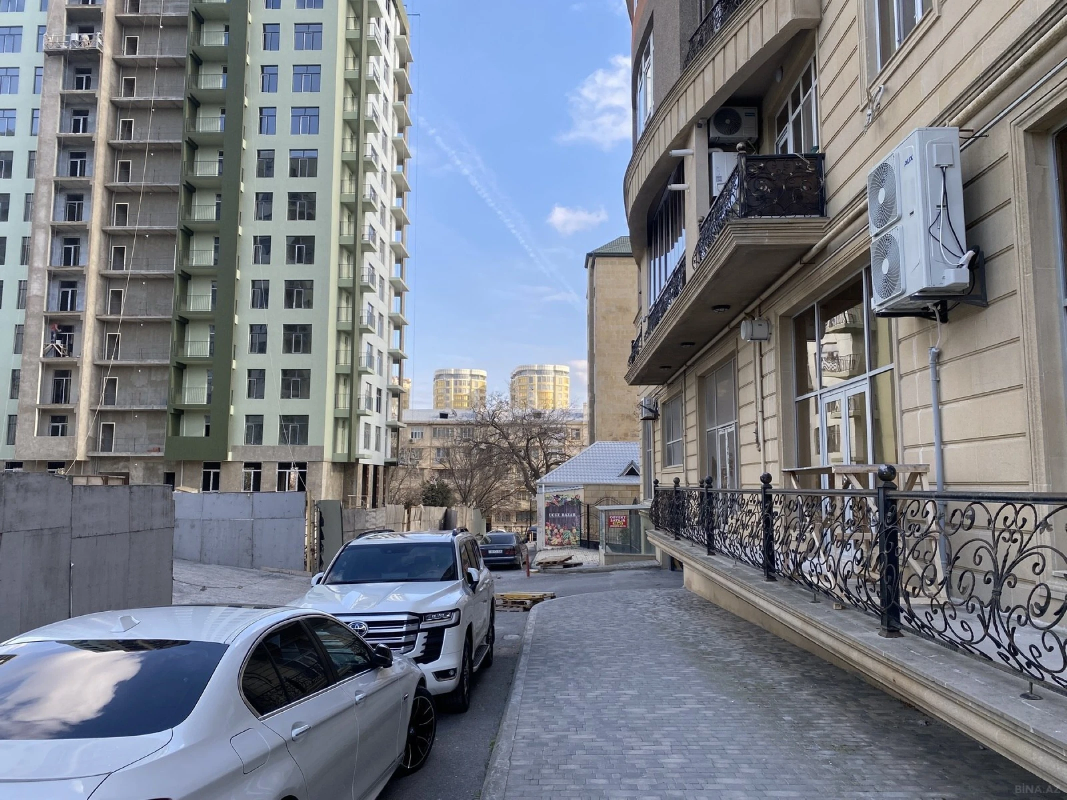 Satılır obyekt 201 m²