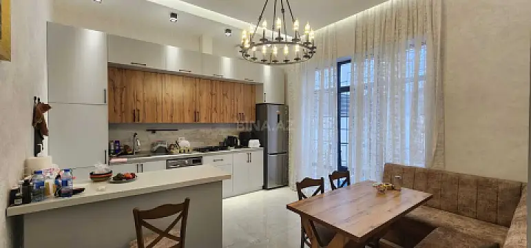 Satılır 4 otaqlı həyət evi 150 m²