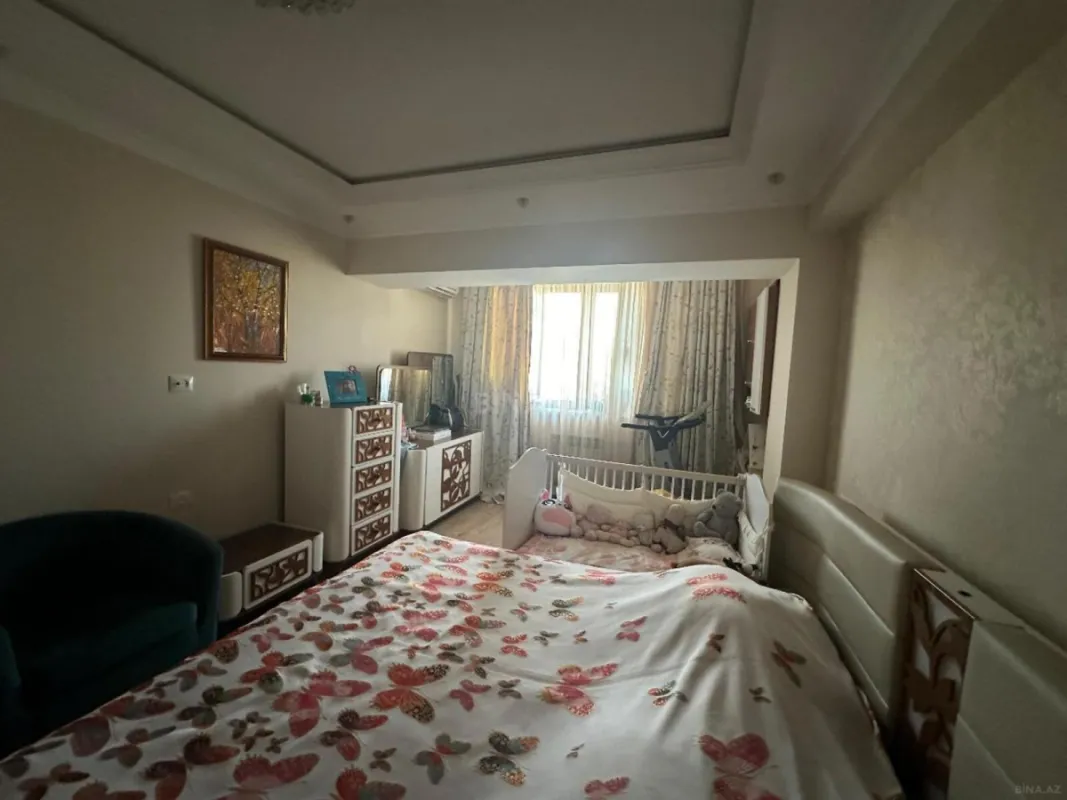 Satılır 2 otaqlı mənzil 72 m²