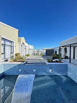 Satılır 4 otaqlı həyət evi 200 m²