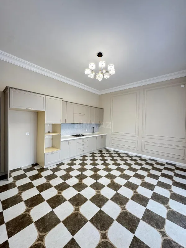 Satılır 4 otaqlı həyət evi 200 m²