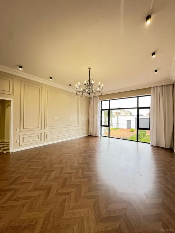 Satılır 4 otaqlı həyət evi 200 m²