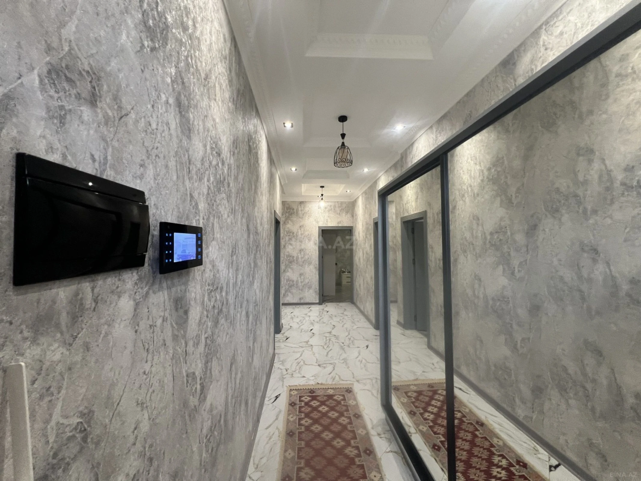 Satılır 4 otaqlı həyət evi 105 m²