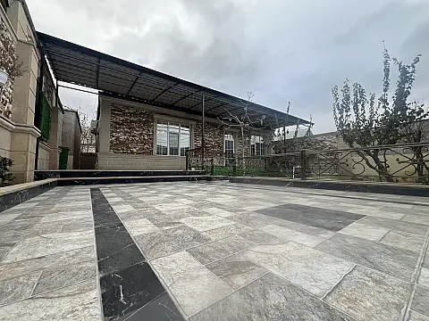 Satılır 4 otaqlı həyət evi 105 m²