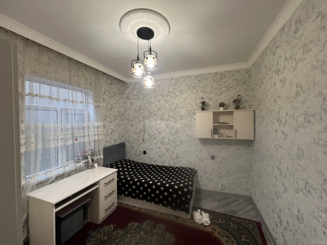 Satılır 4 otaqlı həyət evi 105 m²