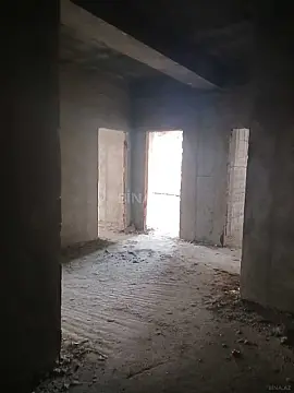 Satılır 4 otaqlı mənzil 160 m²
