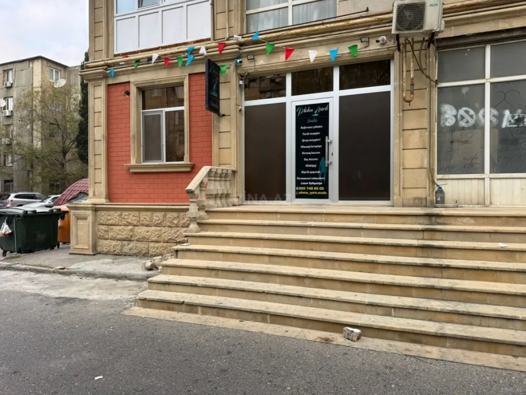 Satılır obyekt 174 m²