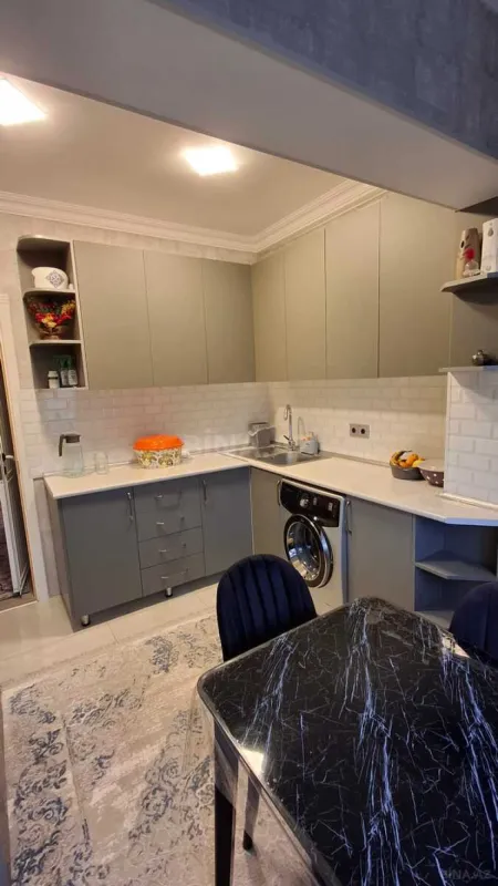 Satılır 3 otaqlı mənzil 90 m²