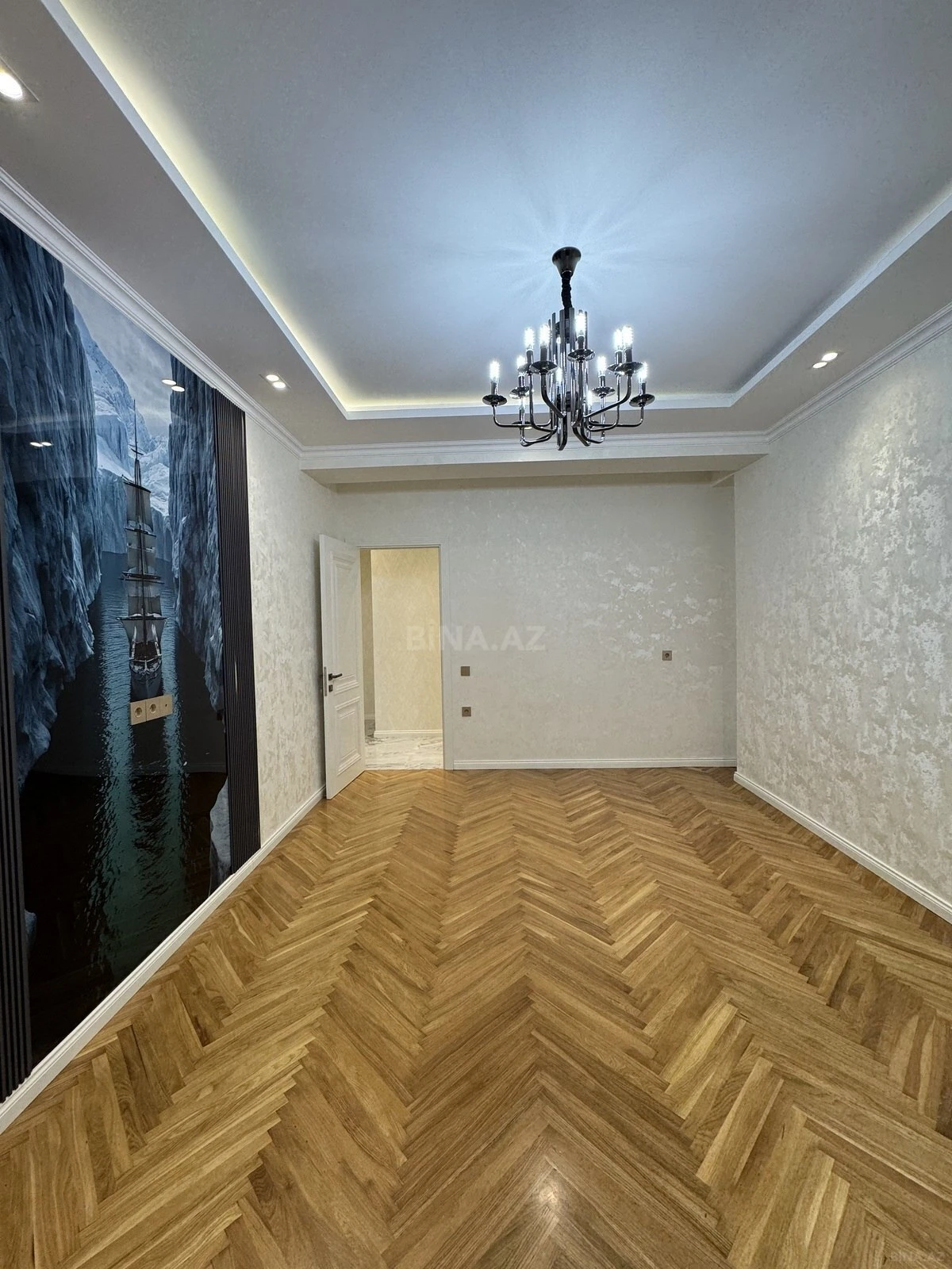 Satılır 2 otaqlı mənzil 65 m²