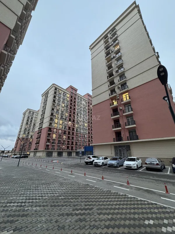 Satılır 2 otaqlı mənzil 80 m²