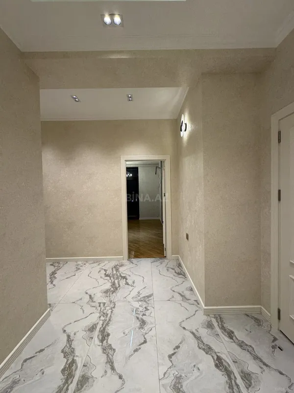 Satılır 2 otaqlı mənzil 80 m²